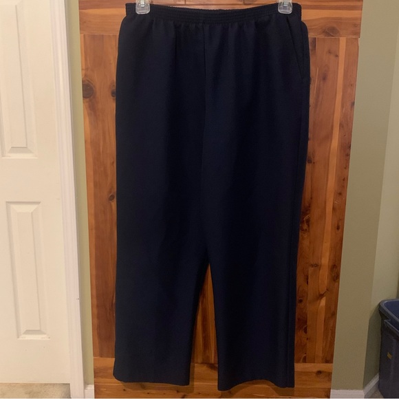 Alfred Dunner Petite Pants - Picture 1 of 5
